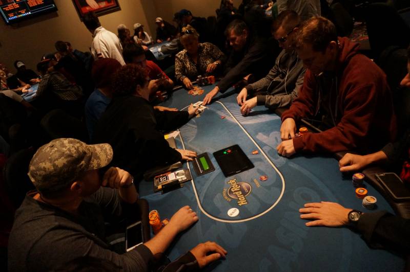 Victoriea Moser (Seat 3) busts a player