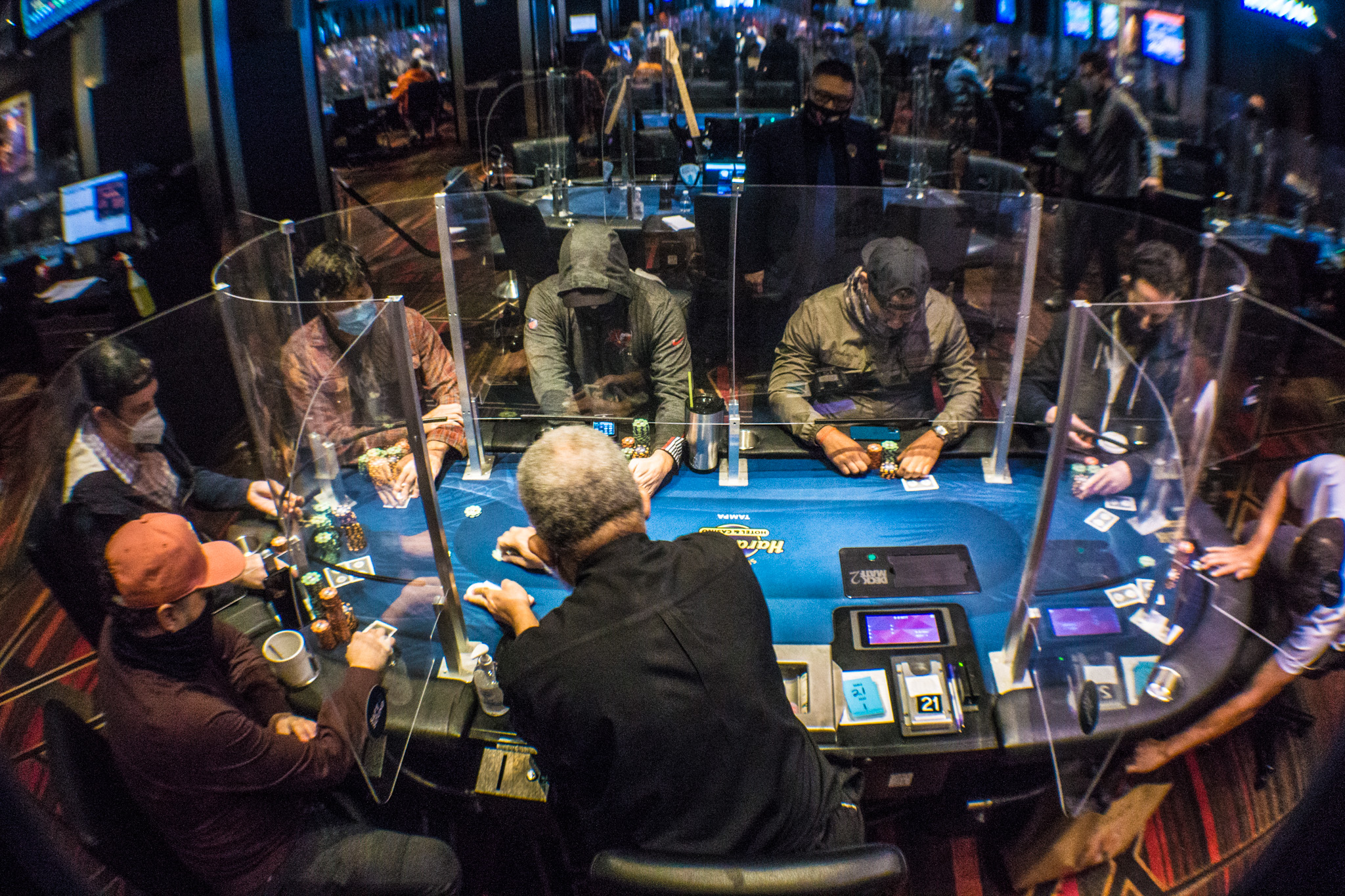 main event travel poker